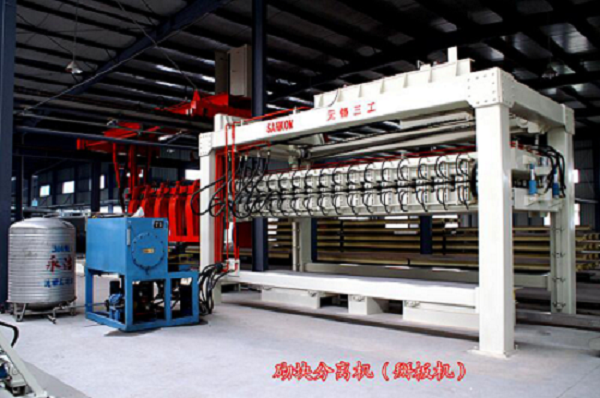 加氣線掰板機